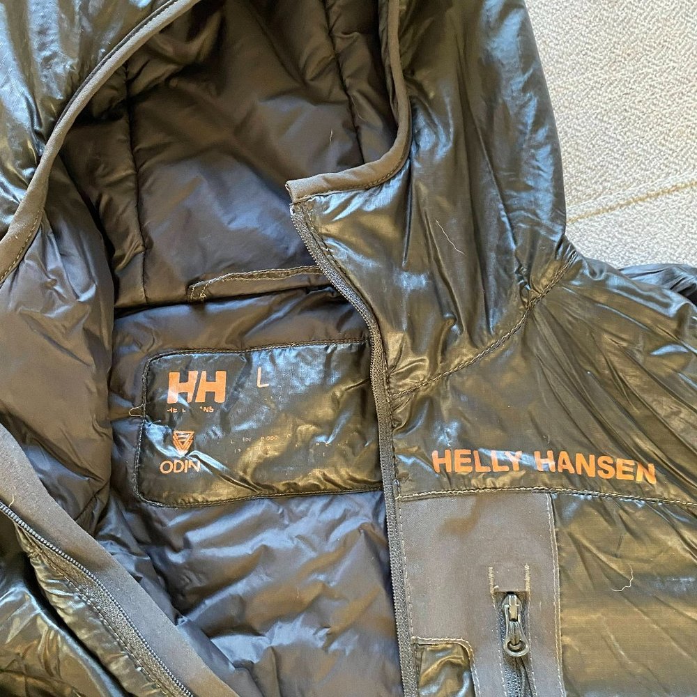 Helly Hansen Shiny Black Puffer Jacket